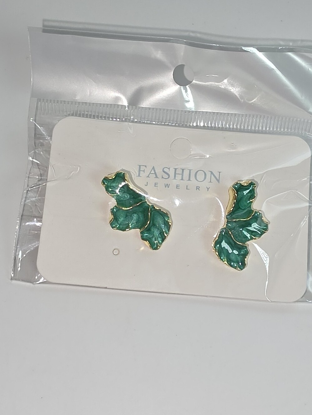 Fashion Jewelry Emerald Green Leaf Enamel Stud Earrings